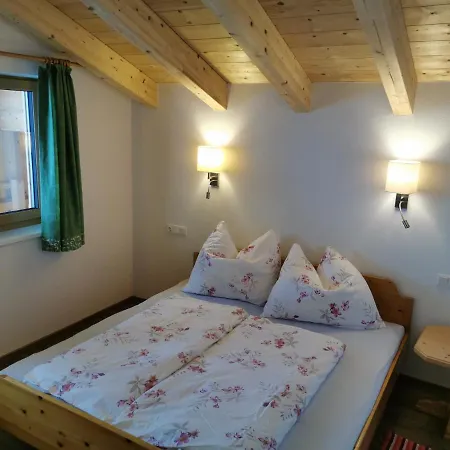 S' Riedlhof Zuhaeusl Oberau