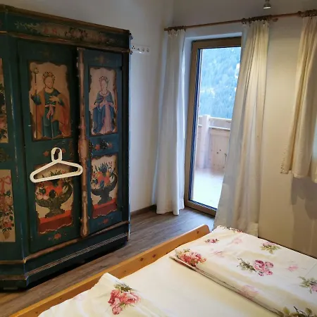 S' Riedlhof Zuhaeusl Oberau