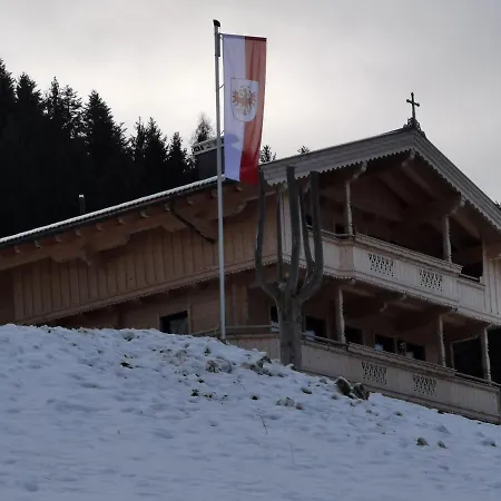 S' Riedlhof Zuhaeusl Oberau