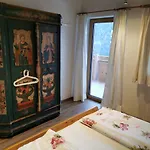 S' Riedlhof Zuhaeusl 奥伯劳